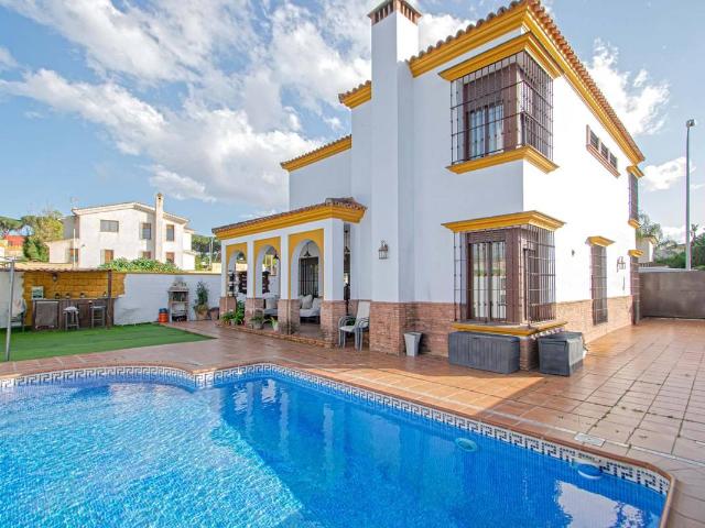 Casa chalet en Venta en Oromana