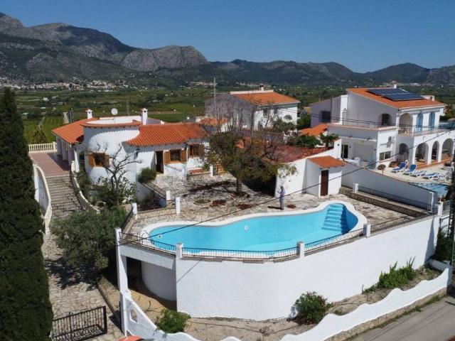 Casa chalet en Venta en La Vall de Laguar