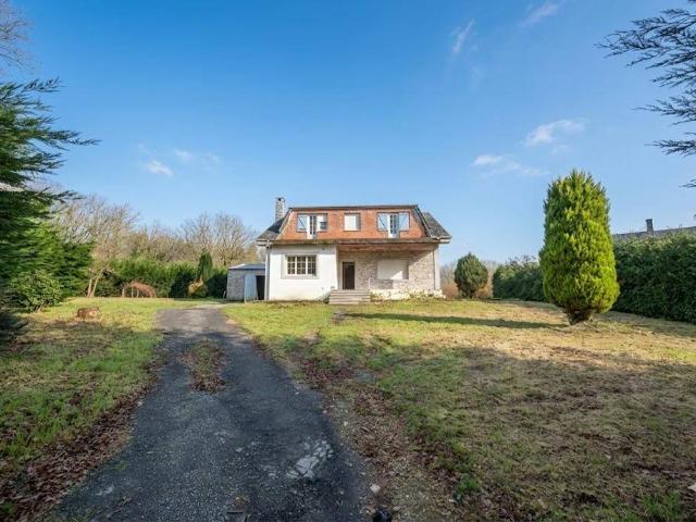 Casa chalet en Venta en Outeiro de Rei