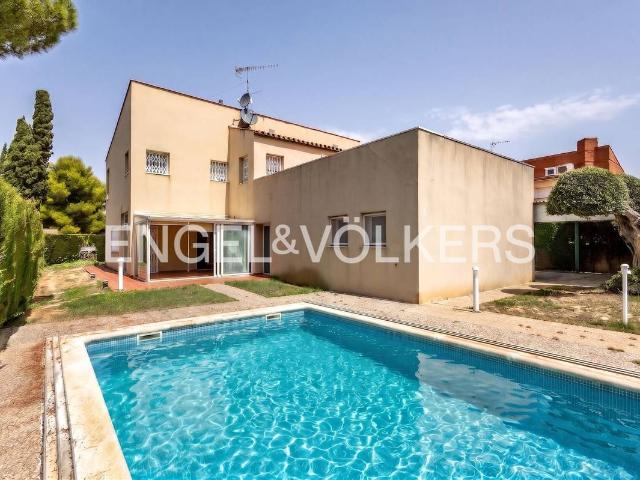 Casa chalet en Venta en Pacs del Penedès