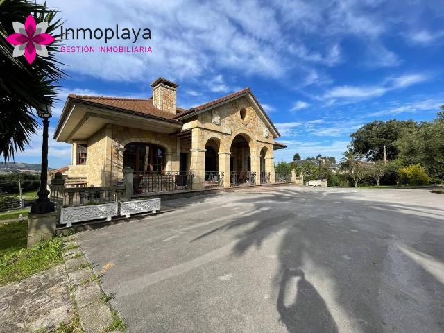 Casa chalet en Venta en Palacio