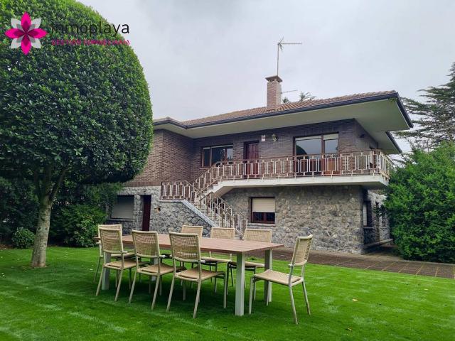 Casa chalet en Venta en Palacio