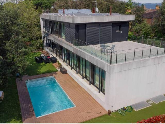 Casa chalet en Venta en Palau