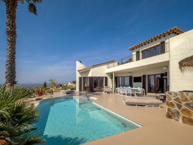 Casa chalet en Venta en Palau saverdera