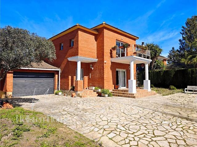 Casa chalet en Venta en Pallejà