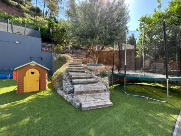 Casa chalet en Venta en Pallejà