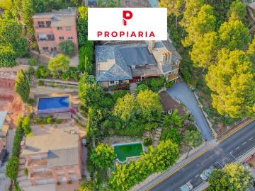 Casa chalet en Venta en Pallejà