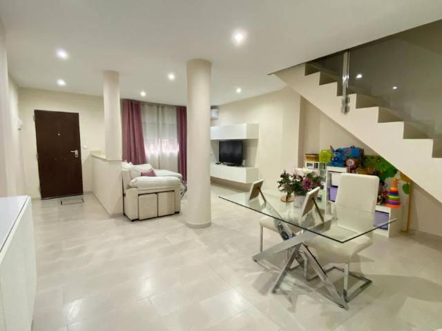 Casa chalet en Venta en Palmete