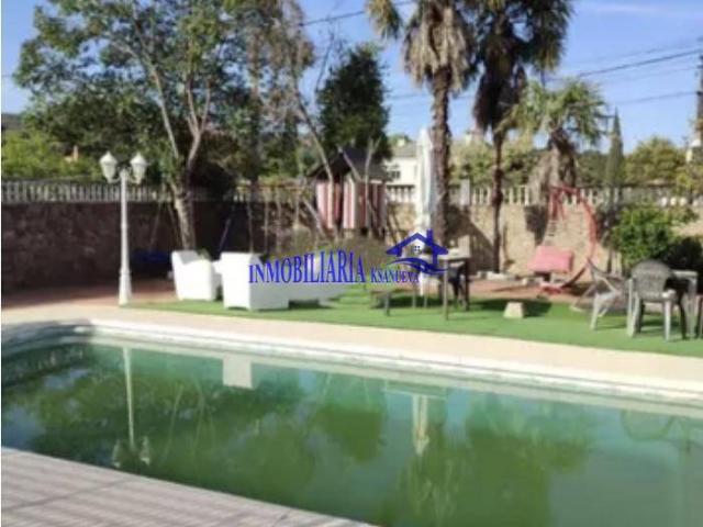 Casa chalet en Venta en Paraíso Arenal La Colina