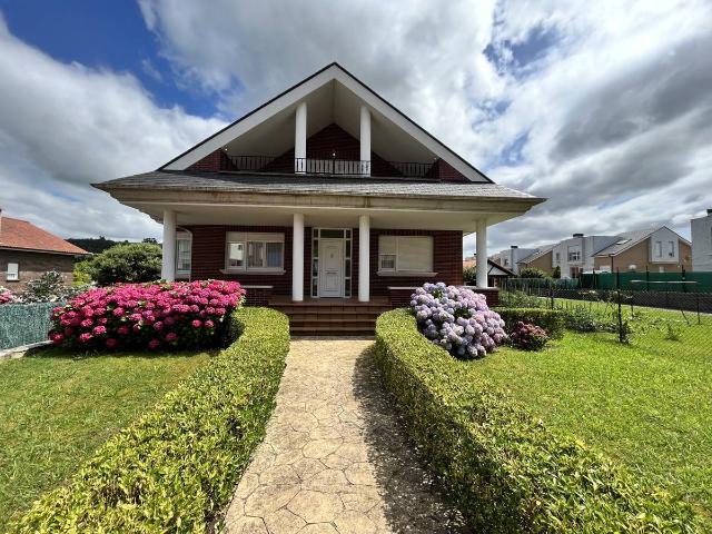 Casa chalet en Venta en Parbayón