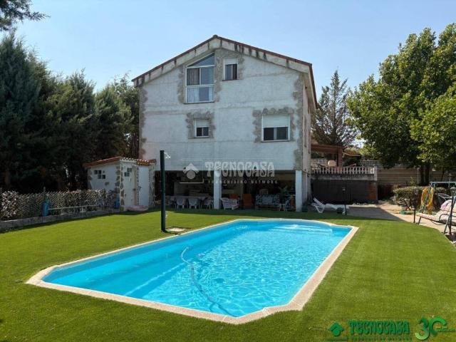 Casa chalet en Venta en Parrillas
