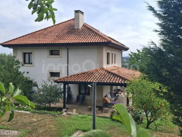Casa chalet en Venta en Parroquias Norte Naranco