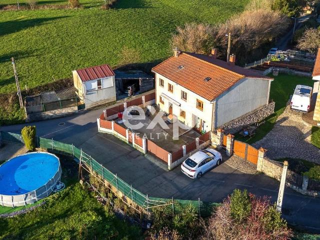 Casa chalet en Venta en Parroquias Norte