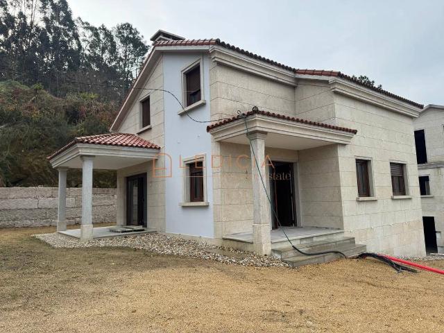 Casa chalet en Venta en Parroquias Rurales