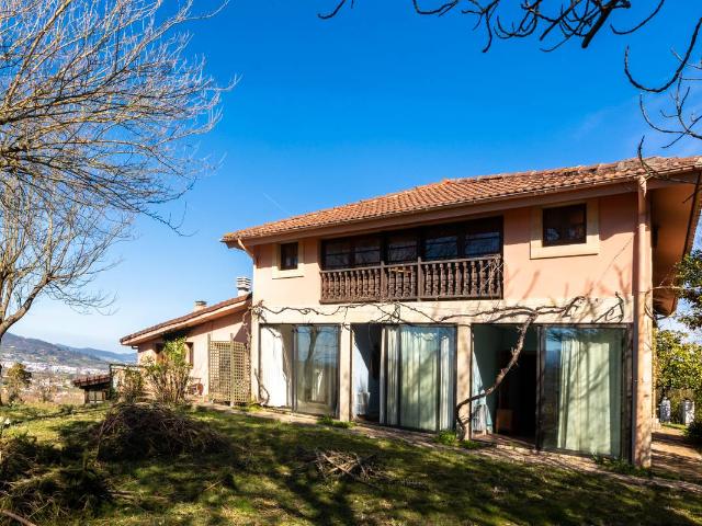 Casa chalet en Venta en Parroquias Sur La Manjoya