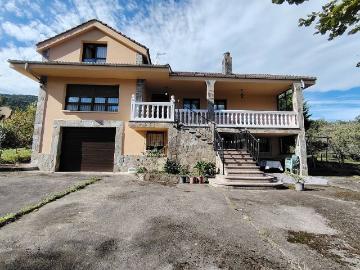 Casa chalet en Venta en Parroquias suroccidentales