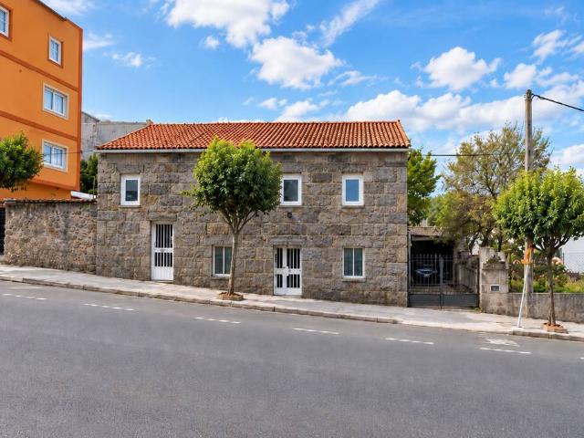 Casa chalet en Venta en Pastoriza