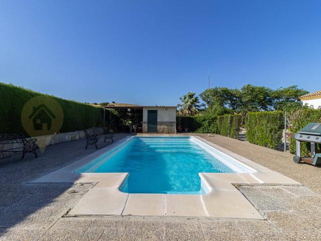 Casa chalet en Venta en Paterna de Rivera