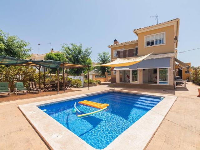 Casa chalet en Venta en Pedanías Este