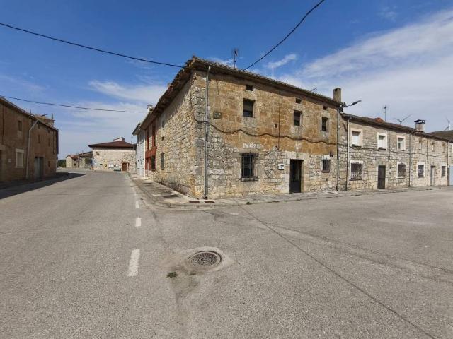 Casa chalet en Venta en Pedrosa de Río Úrbel