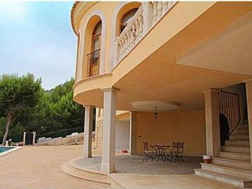 Casa chalet en Venta en Peguera