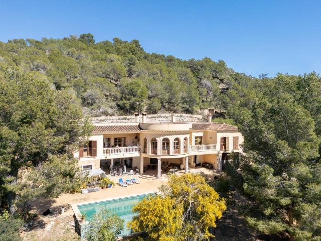 Casa chalet en Venta en Peguera