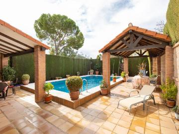 Casa chalet en Venta en Peligros
