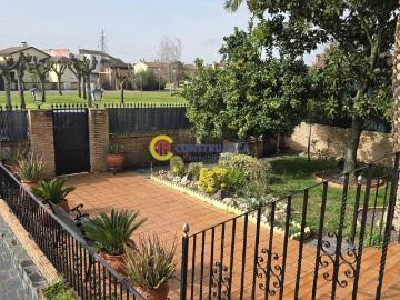 Casa chalet en Venta en Pepino