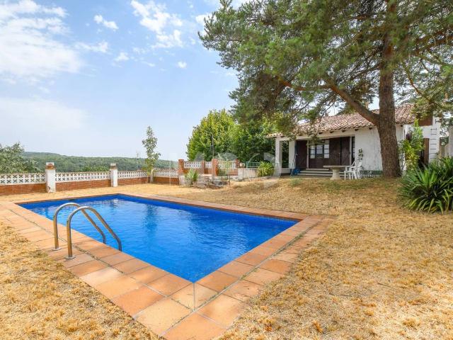 Casa chalet en Venta en Perafita