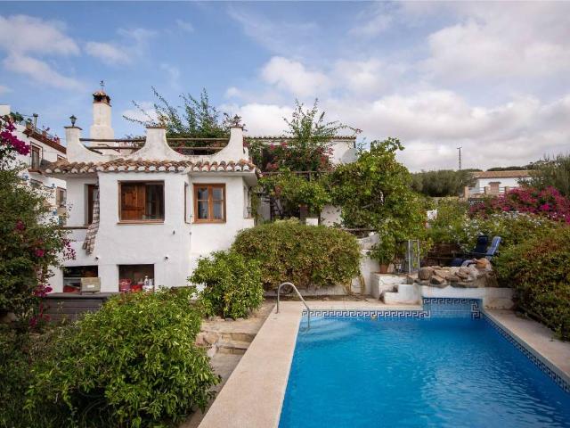 Casa chalet en Venta en Periana
