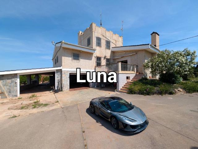 Casa chalet en Venta en Perín