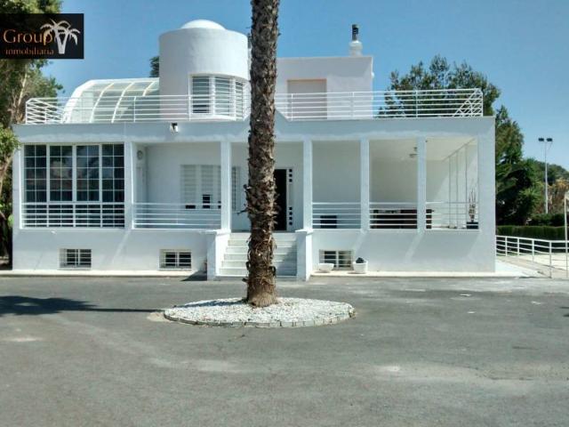 Casa chalet en Venta en Perleta Maitino