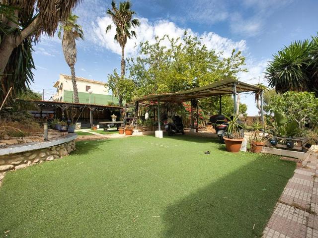 Casa chalet en Venta en Petrer