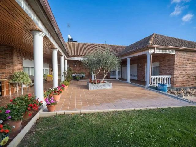 Casa chalet en Venta en Peña el Zorongo