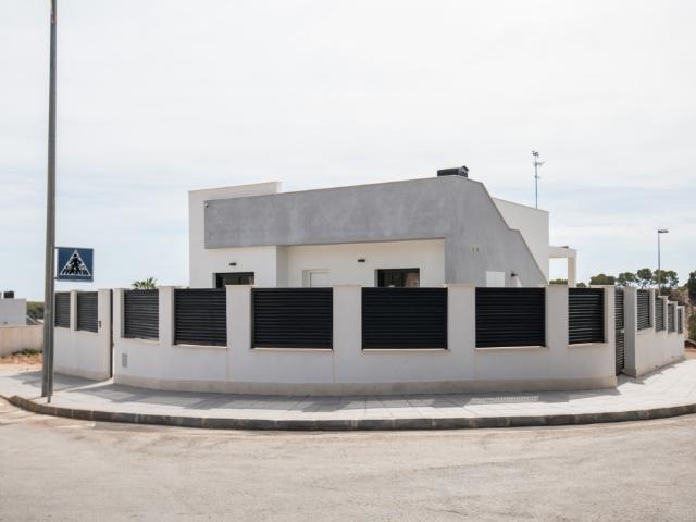 Casa Chalet en Venta en Pinar De Campoverde Alicante