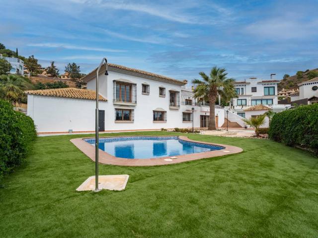 Casa chalet en Venta en Pinares de San Antón