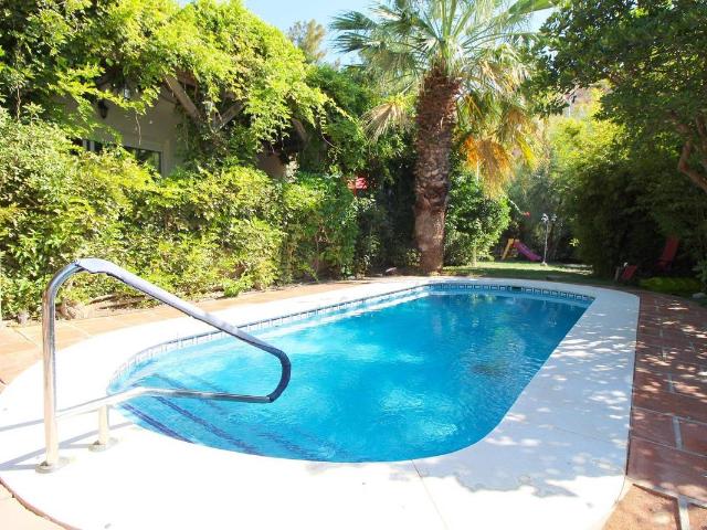 Casa chalet en Venta en Pinares de San Antón