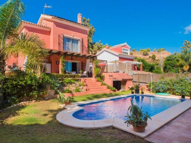 Casa chalet en Venta en Pinares de San Antón