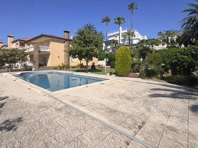 Casa chalet en Venta en Pino Alto