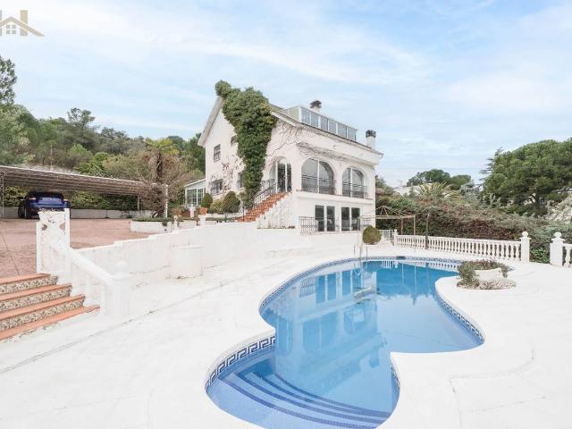 Casa chalet en Venta en Pino Alto Navarredonda