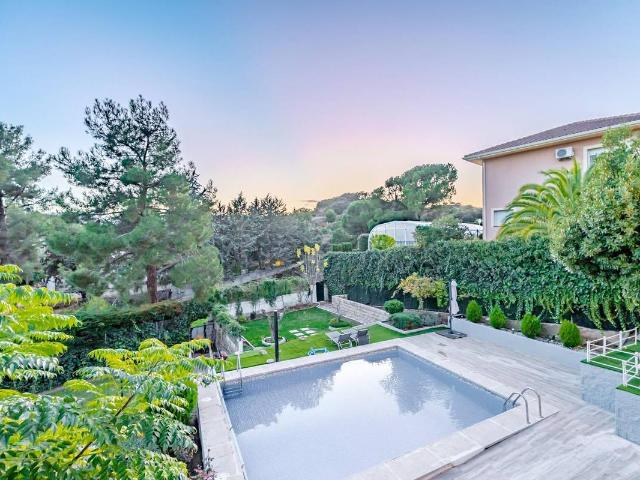 Casa chalet en Venta en Pino Alto Navarredonda