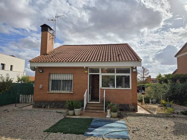 Casa chalet en Venta en Pioz