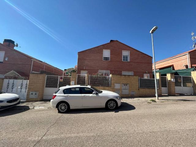 Casa chalet en Venta en Pioz