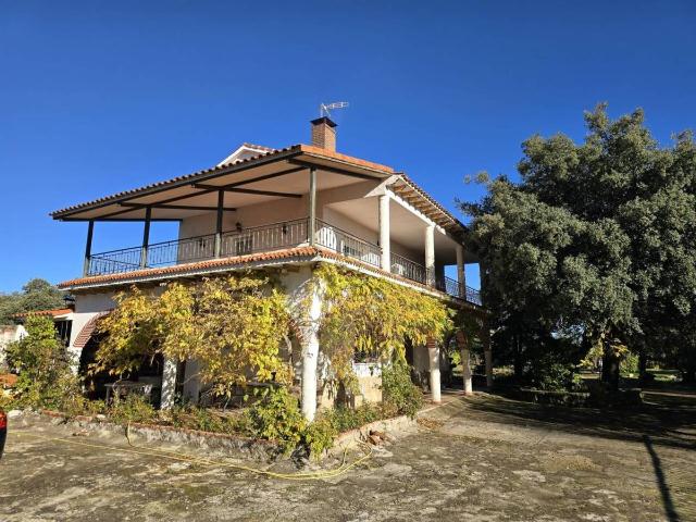 Casa chalet en Venta en Pioz