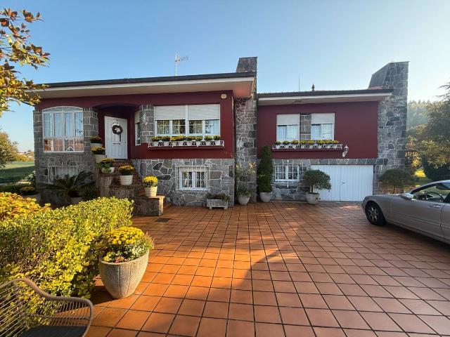 Casa chalet en Venta en Piedras Blancas