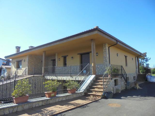 Casa chalet en Venta en Pillarno