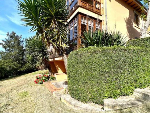 Casa chalet en Venta en Piloña