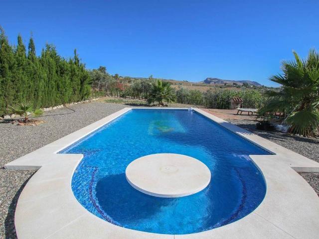 Casa chalet en Venta en Pizarra