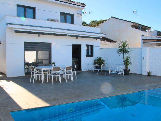 Casa chalet en Venta en Pizarra