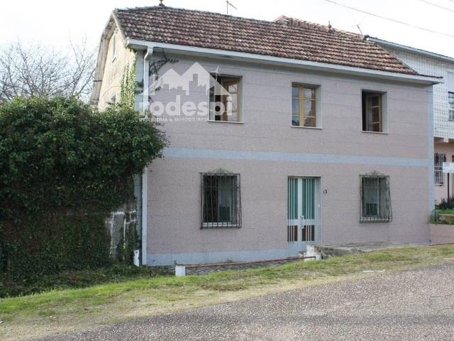 Casa chalet en Venta en Ponteareas